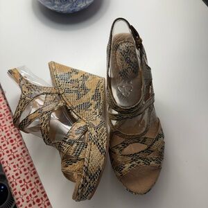 boc Tan and Black Snake Print Platform Sandals